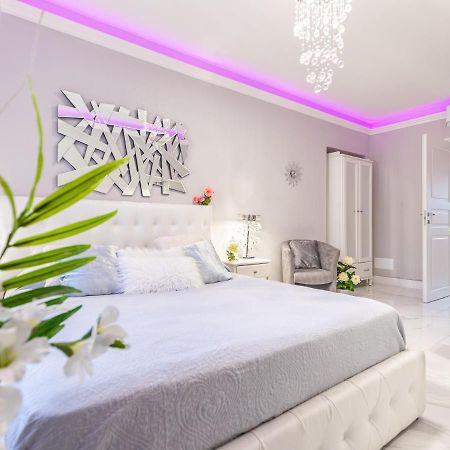 Elegant Suite - In Centro Portanuova Turyn Zewnętrze zdjęcie