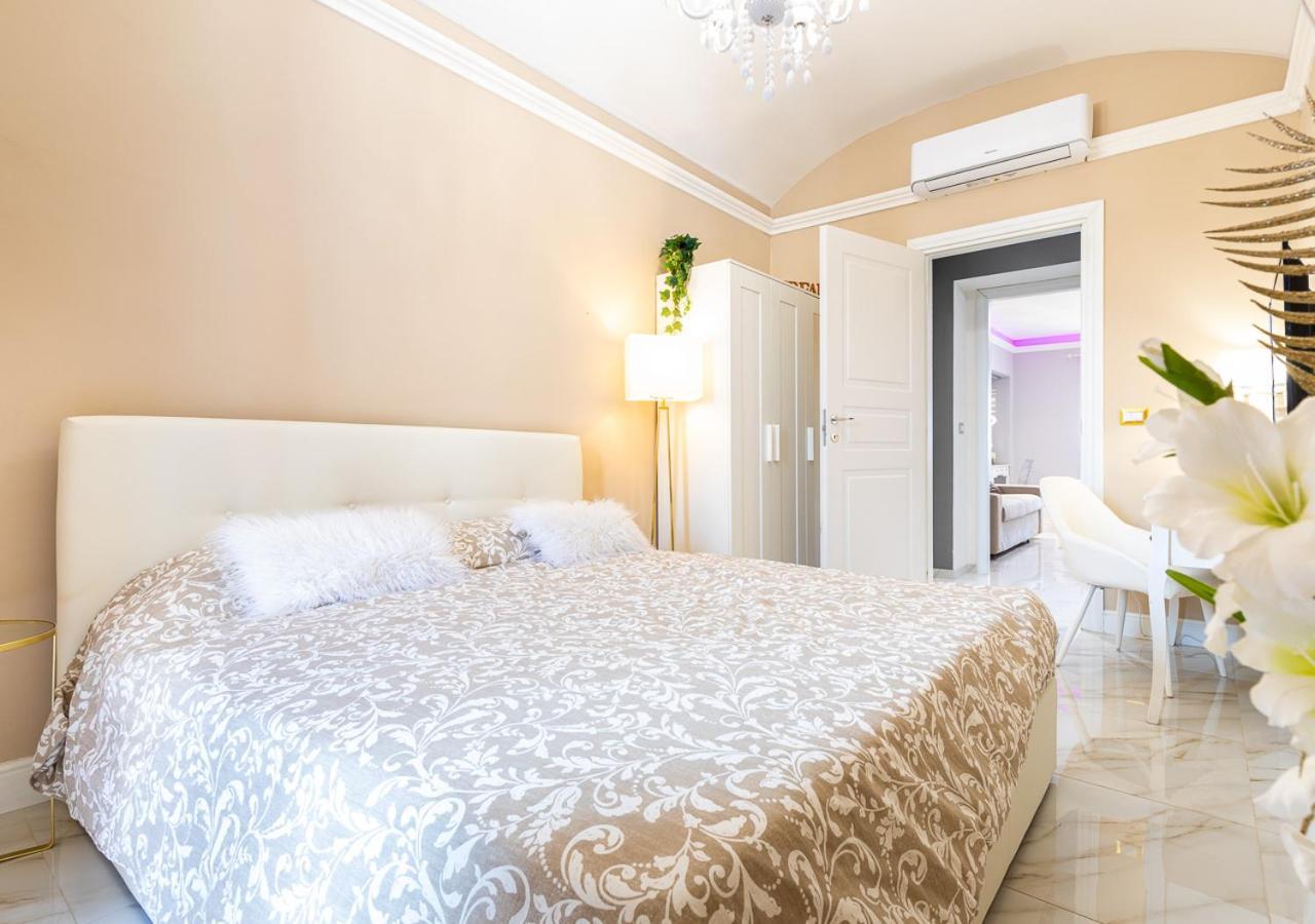 Elegant Suite - In Centro Portanuova Turyn Zewnętrze zdjęcie