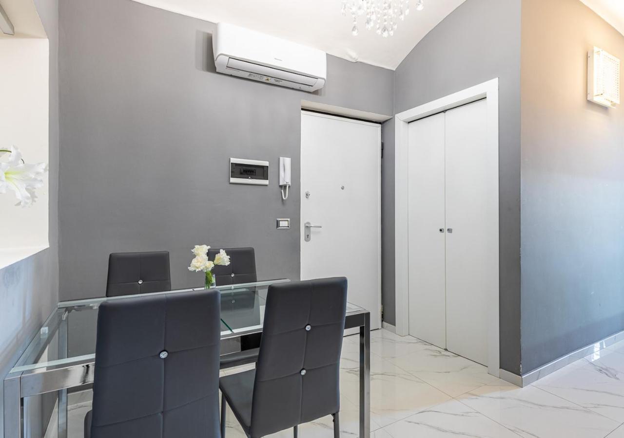 Elegant Suite - In Centro Portanuova Turyn Zewnętrze zdjęcie