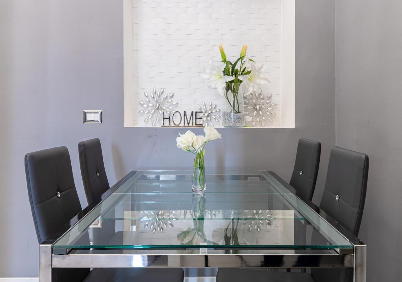Elegant Suite - In Centro Portanuova Turyn Zewnętrze zdjęcie