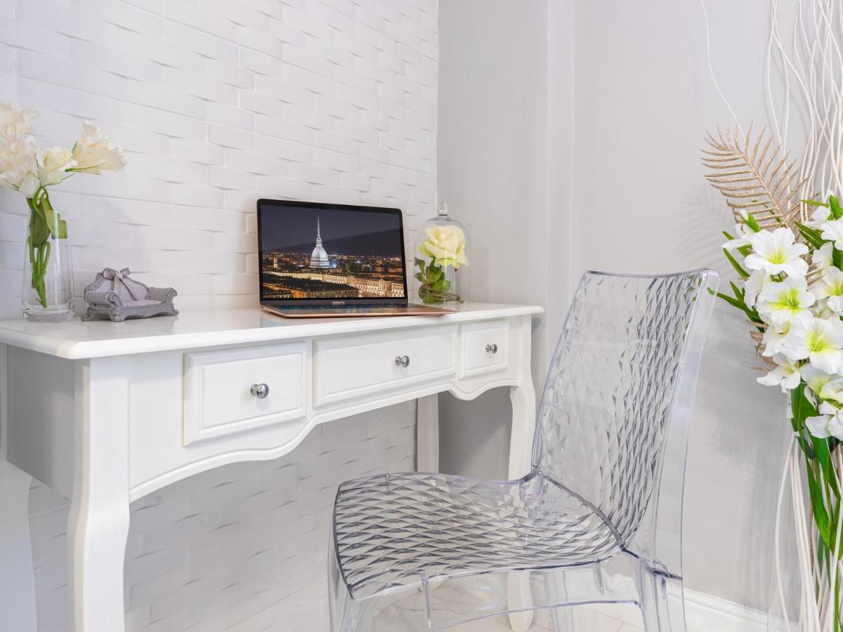 Elegant Suite - In Centro Portanuova Turyn Zewnętrze zdjęcie