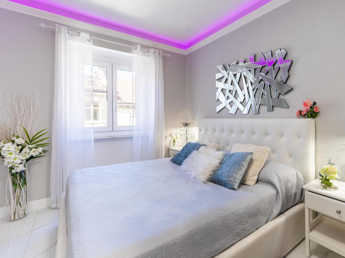 Elegant Suite - In Centro Portanuova Turyn Zewnętrze zdjęcie
