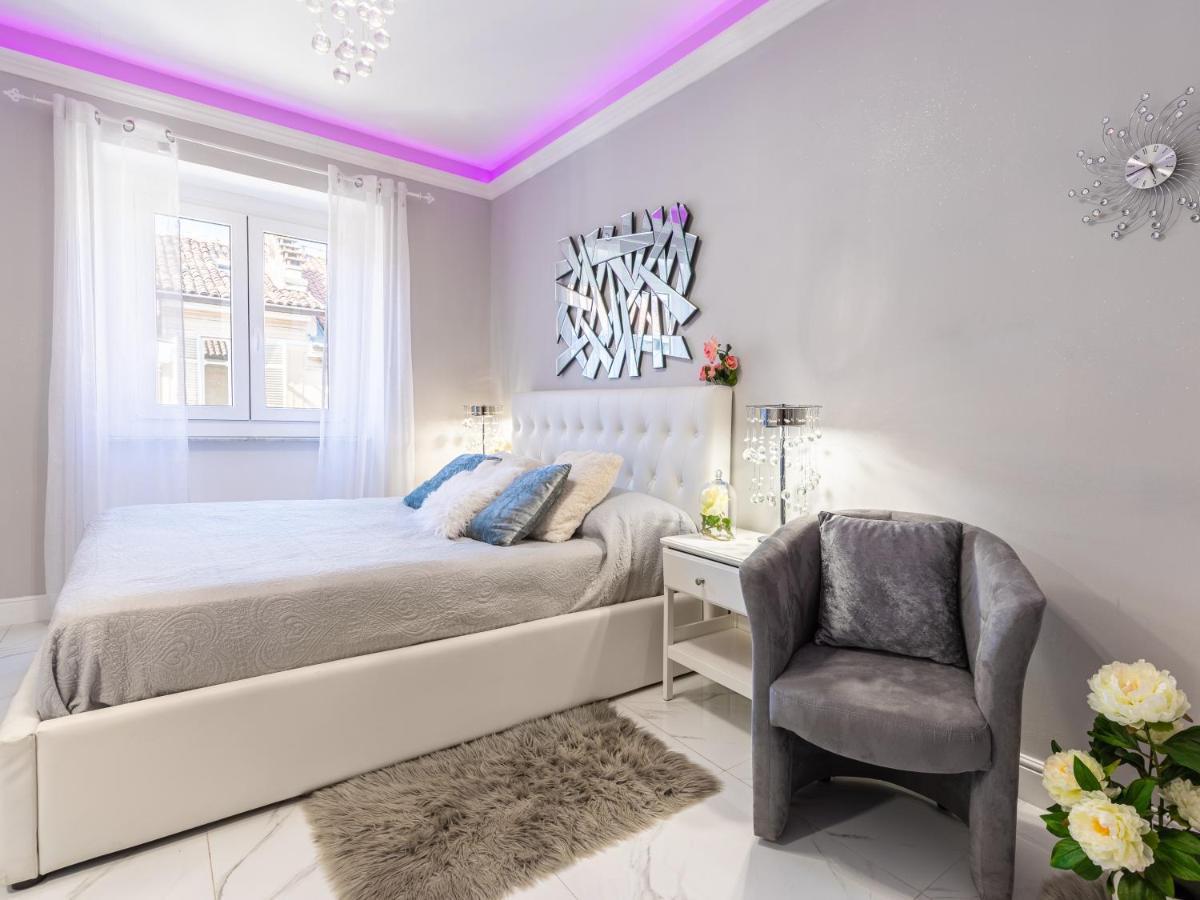 Elegant Suite - In Centro Portanuova Turyn Zewnętrze zdjęcie